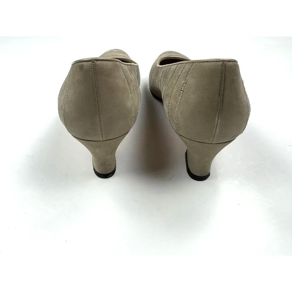 Salvatore Ferragamo Suede Pumps Women 9.5 B‎ Gray Heels Almond Toe